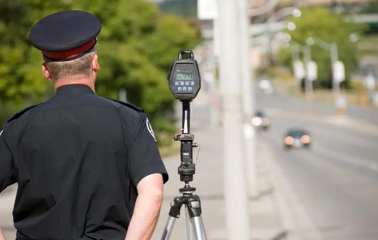 Apps para Identificar Radar na Estrada