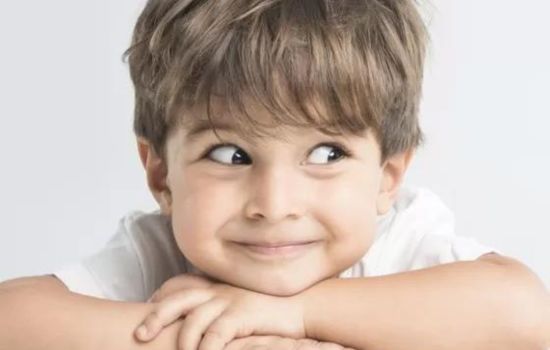 Revele o Futuro: Desbravando o "AI Baby Generator: Face Maker"