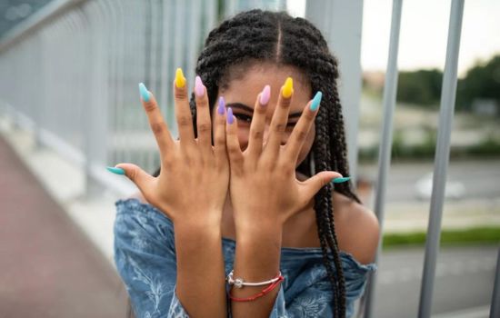 Desvendando o Mundo do Design com o App "Design de Unhas"