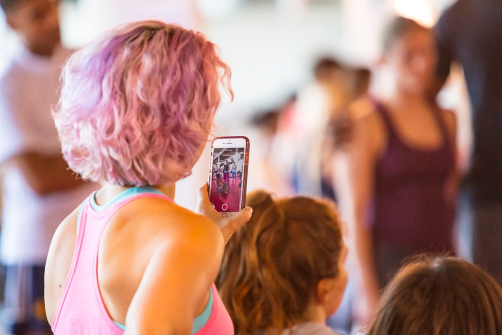 Zumba no Celular: Queime Calorias Dançando em Casa